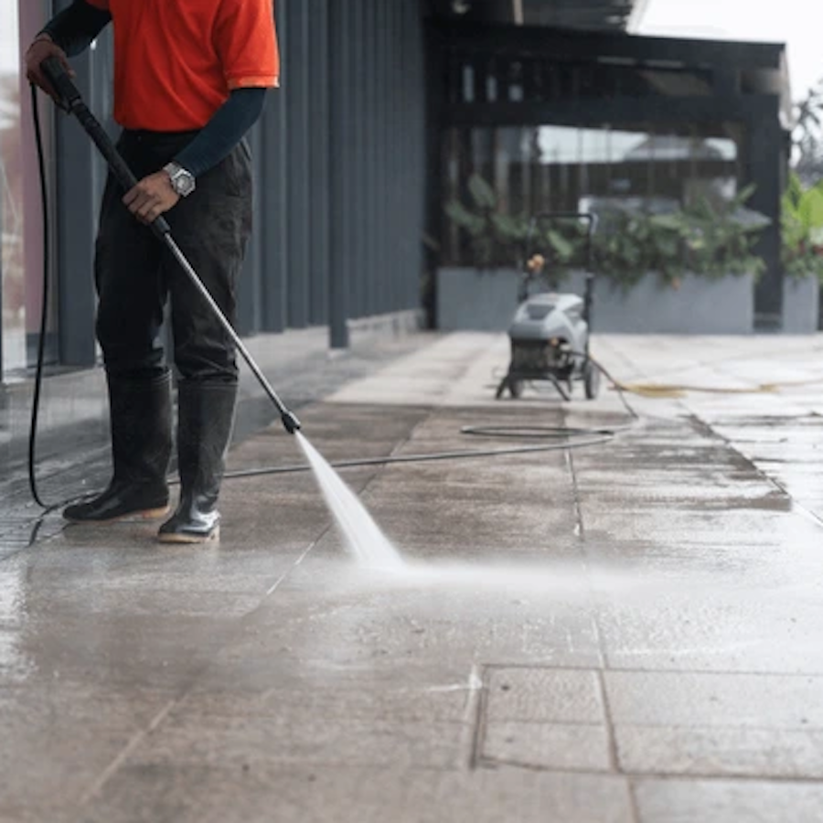 Commercial Pressure Washing